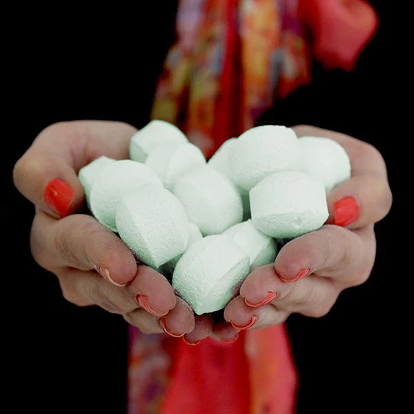 Chill Pills Bath Bombs – Rose Scent (1.3Kg Box)