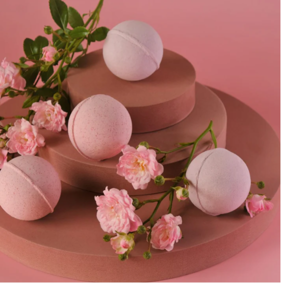 Chill Pills Bath Bombs – Rose Scent (1.3Kg Box)